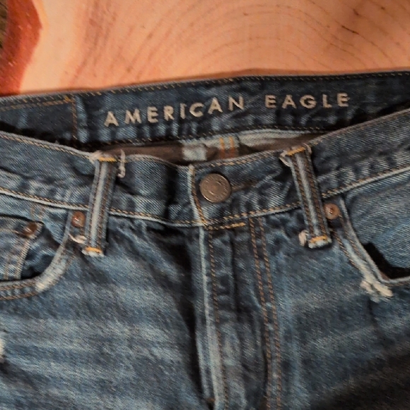 American Eagle Outfitters Distressed Denim Shorts - Picture 2 of 6